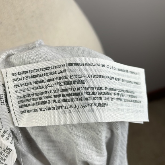 Hollister Must Have Collection M Long Sleeve Shirt White/Gray Soft and Comfy - Picture 10 of 10